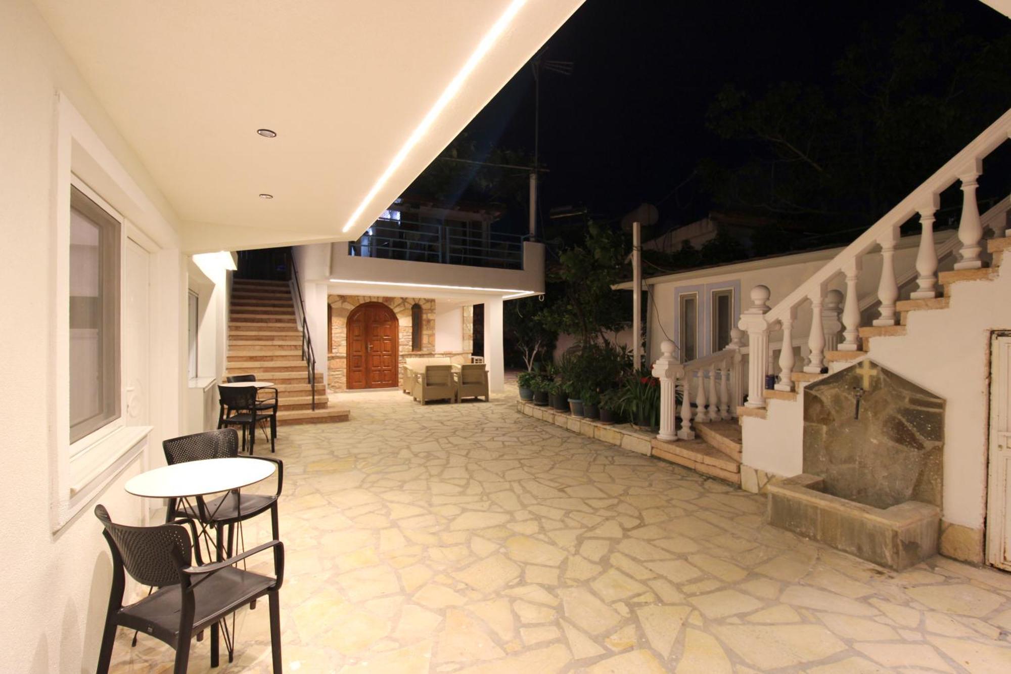 卡萨米尔Melina'S Seaside Retreat公寓式酒店 外观 照片