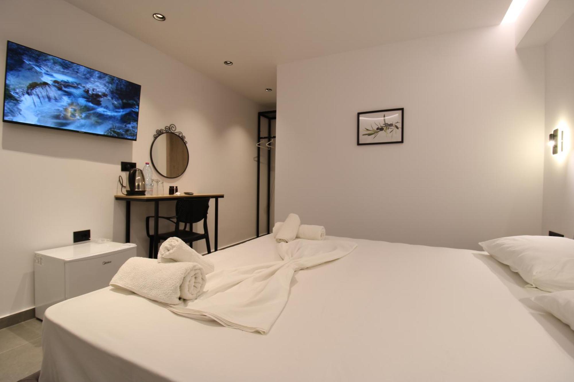 卡萨米尔Melina'S Seaside Retreat公寓式酒店 外观 照片